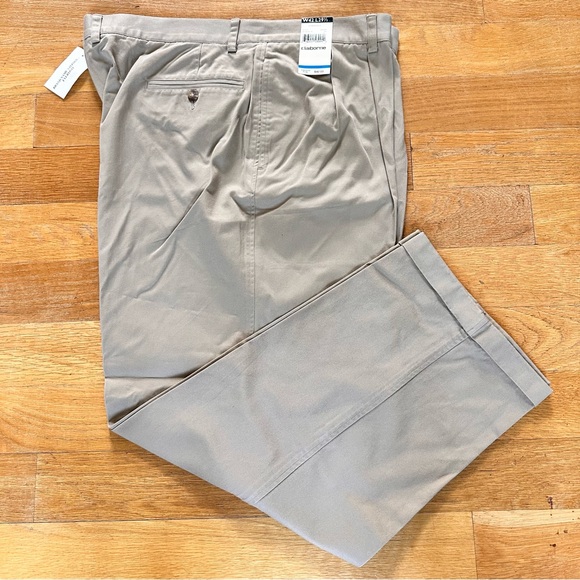 Claiborne Men’s Khakis. 42S Cuffed leg. Pleated front. - Picture 2 of 5